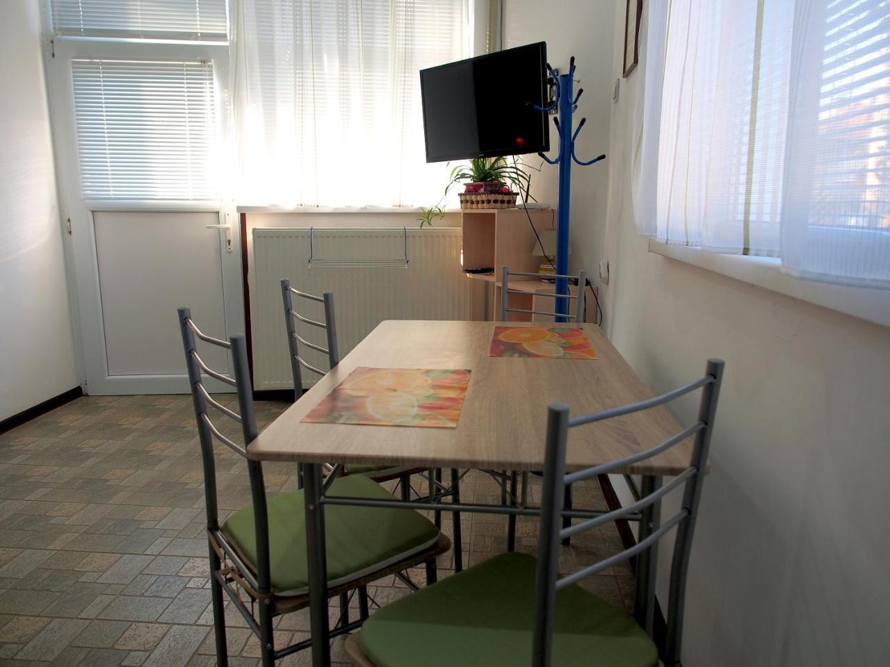 Studio Zlati Apartman Vraca Kültér fotó
